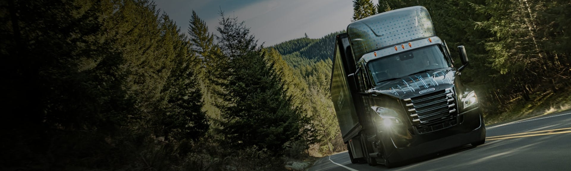 2023 Four Star Freightliner for sale in Four Star Freightliner, Montgomery, Alabama